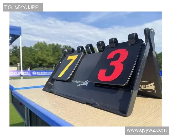 孤独的足球明星在绿茵场上诉说爱的心声与追寻 孤独的足球明星在绿茵场上诉说爱的心声与追寻